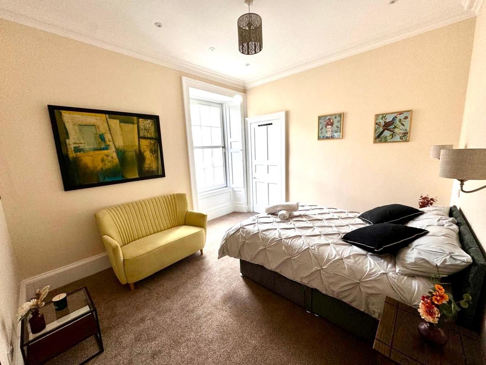 Georgian Luxury Apartment - Superfast Wifi - Parking Available 에든버러 외부 사진